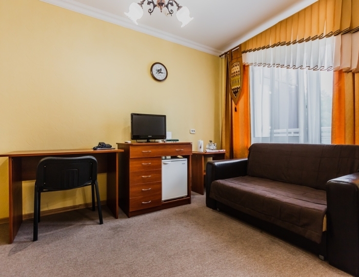Стандарт 2-местный 2-комнатный корпус 1 - Санаторий «Боровое»